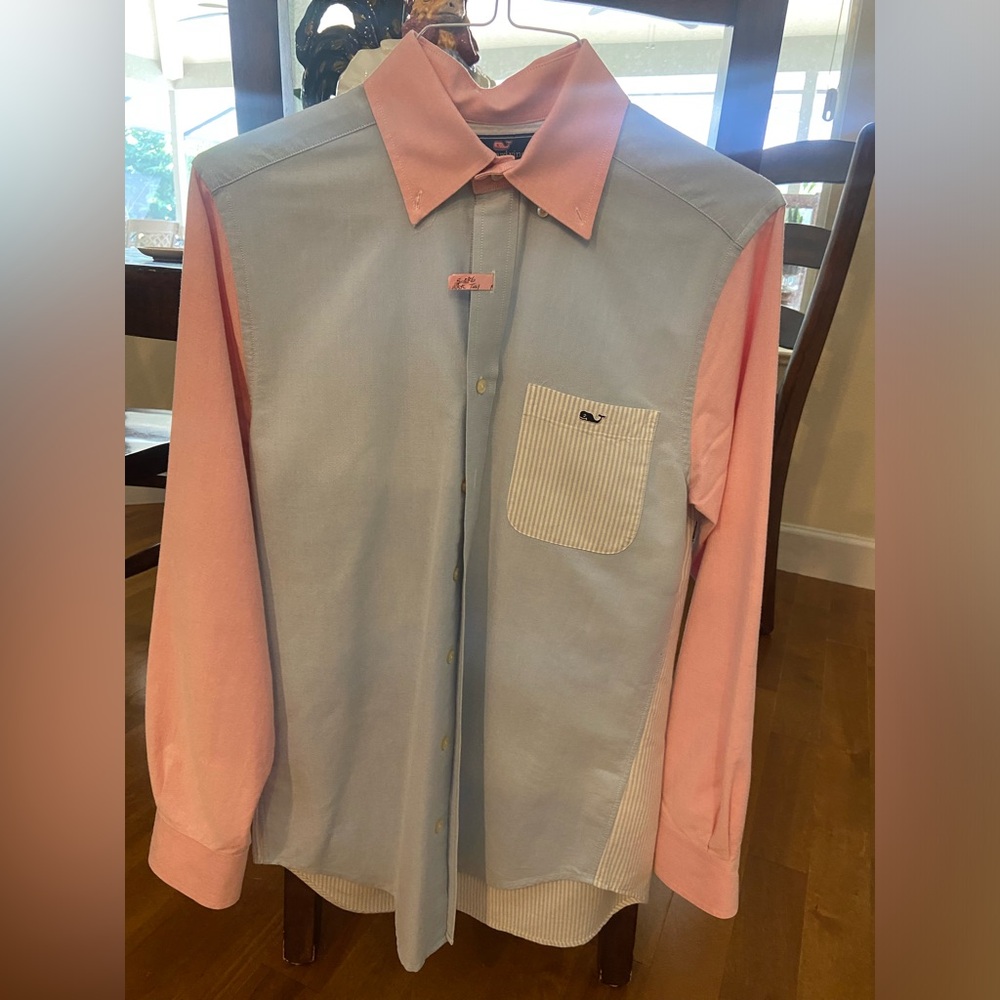 Vineyard Vines Men's Pink and Blue Button-Down Shirt